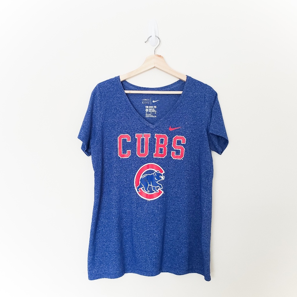 CUBS NIKE HEATHER BLUE GRAPHIC TEE SHIRT